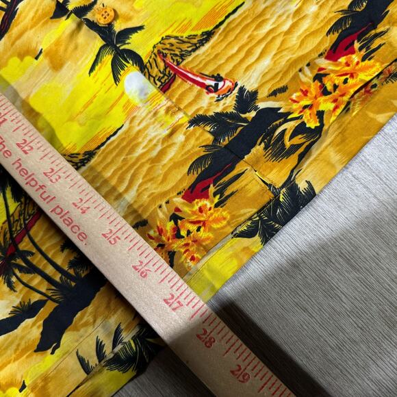 Rima BeachWorld Hawaiian Shirt Men’s Medium Sunset Palm Tree Surfer Print Yellow - Picture 5 of 5